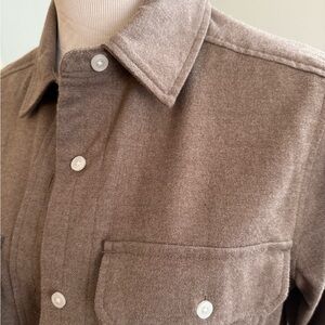Everlane Women’s Mushroom Brown Overshirt